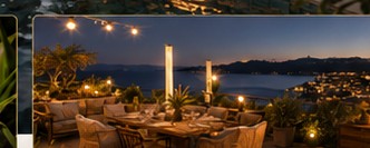 Terrasse extérieure sur la Côte d’Azur en soirée